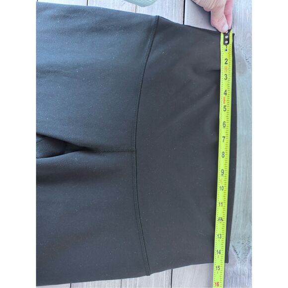 Lululemon Fold Over Waist Y2K  Black Crop Leggings Size Medium - Picture 5 of 7